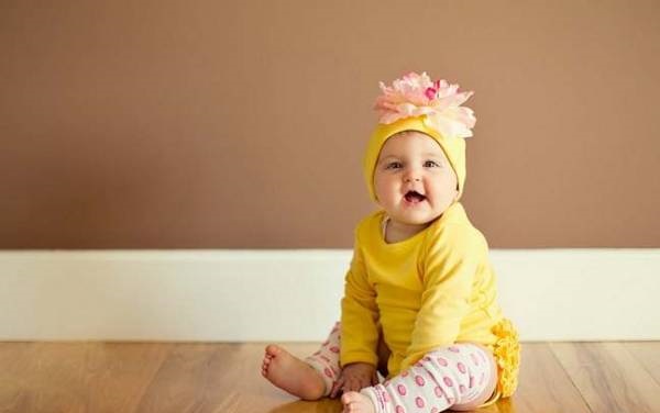 از نظر دین چرا نباید لباس زرد تن نوزاد کرد؟